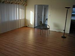 1-from side room to front door-af.JPG